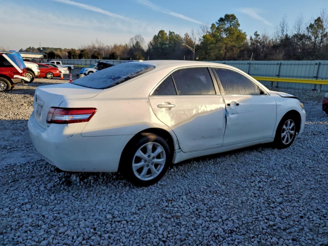 2011 TOYOTA CAMRY BASE photo 5