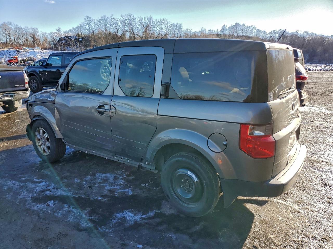 2007 HONDA ELEMENT EX photo 2