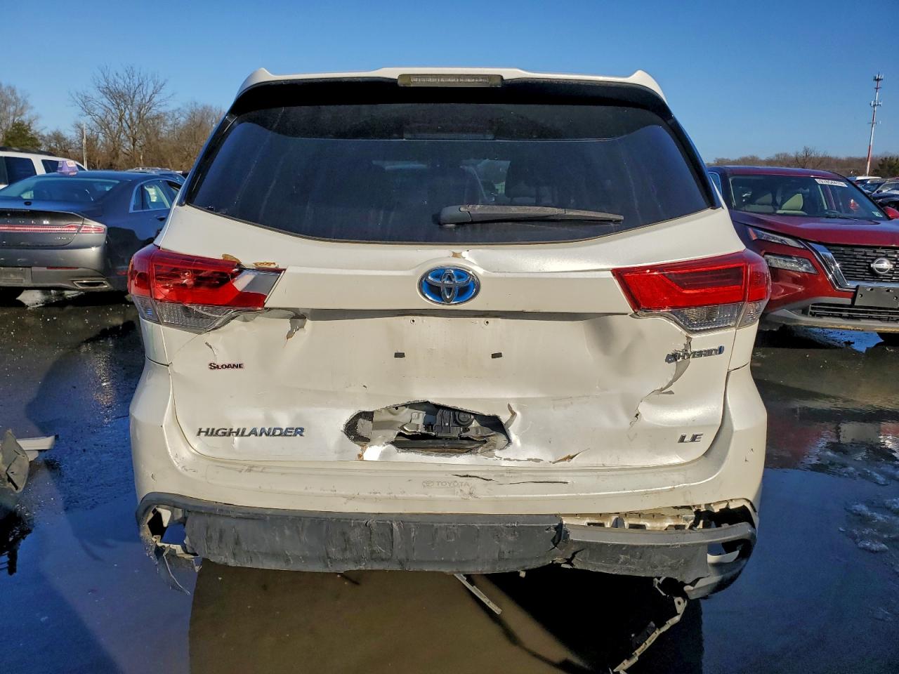 2017 TOYOTA HIGHLANDER HYBRID photo 6