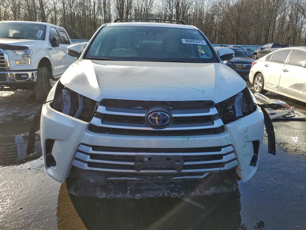 2017 TOYOTA HIGHLANDER HYBRID photo 5