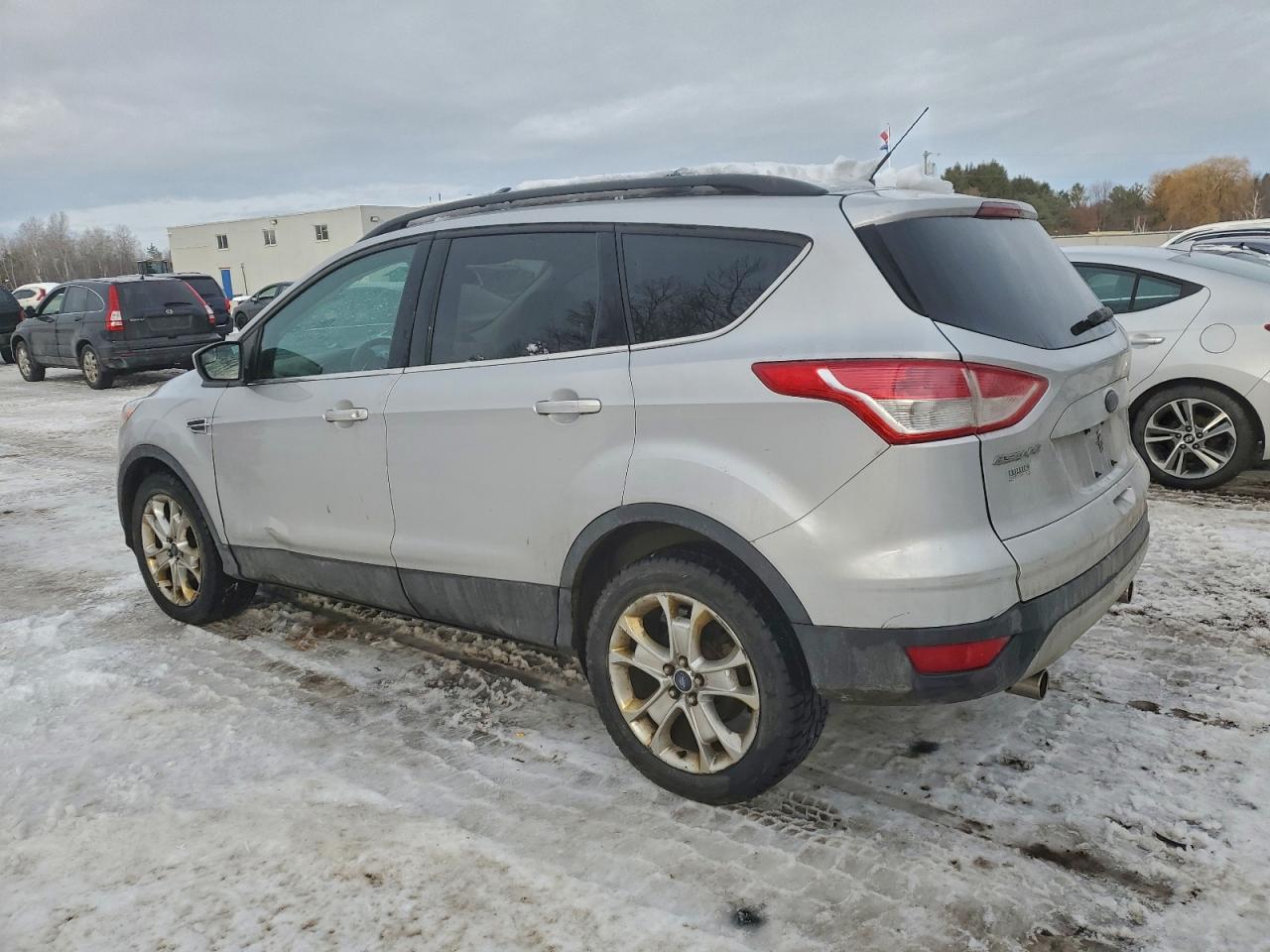 2013 FORD ESCAPE SE photo 4