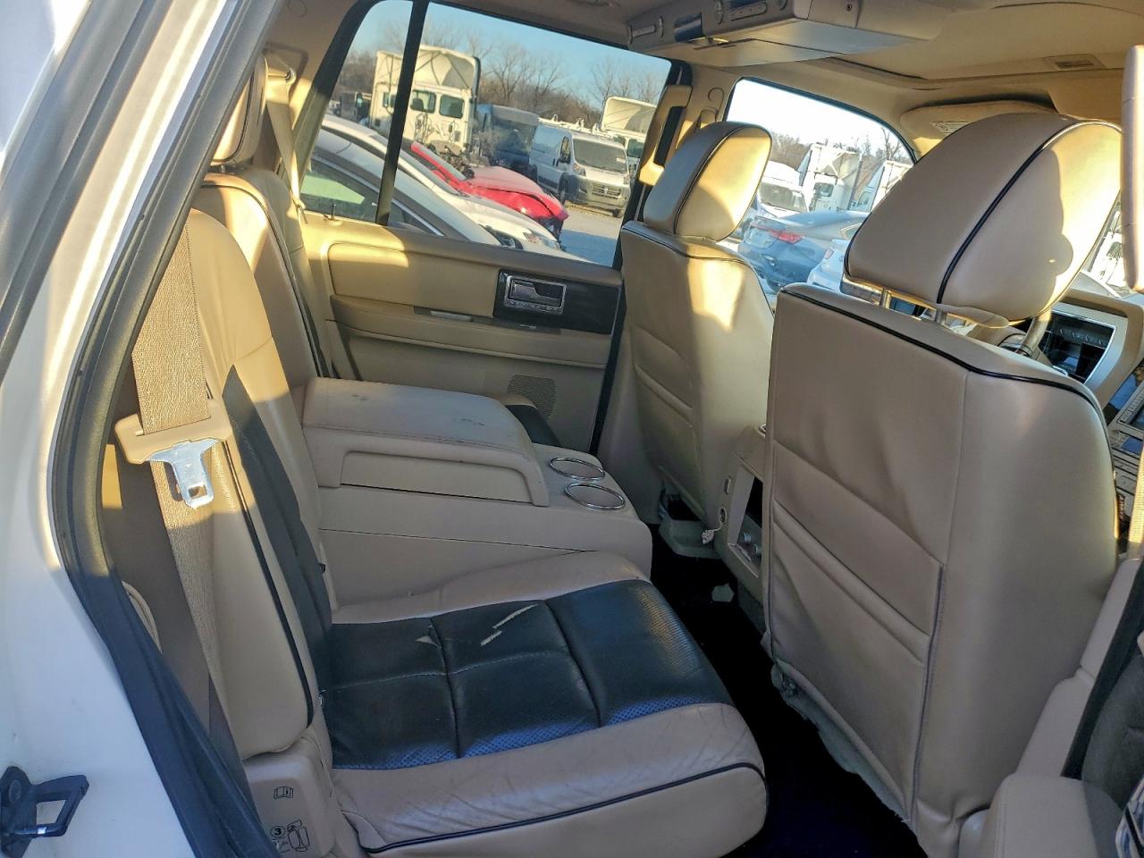 2009 LINCOLN NAVIGATOR photo 11