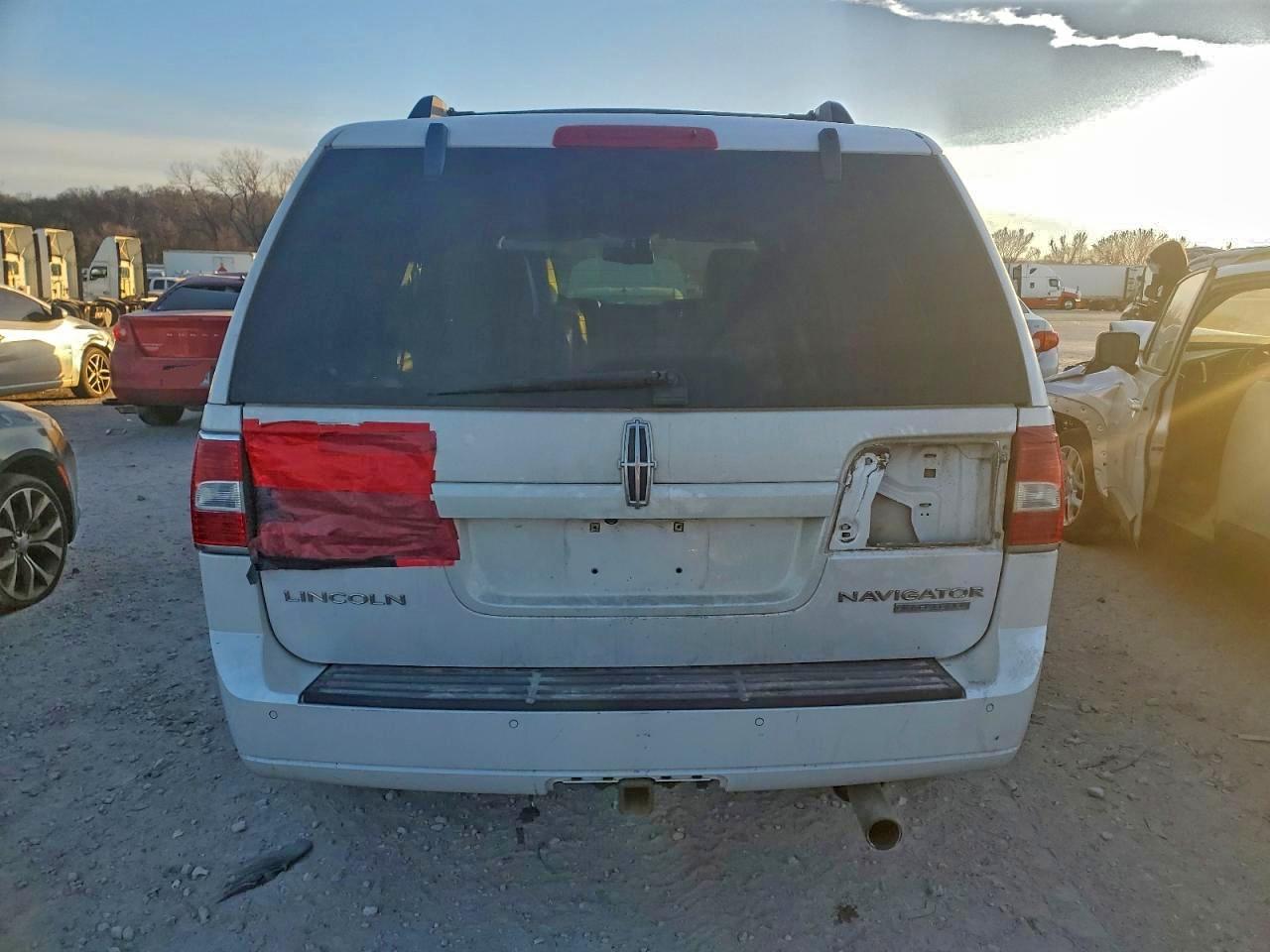2009 LINCOLN NAVIGATOR photo 6