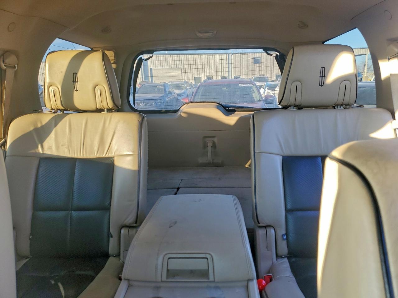 2009 LINCOLN NAVIGATOR photo 10