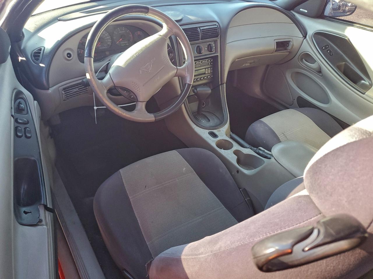 2002 FORD MUSTANG photo 8