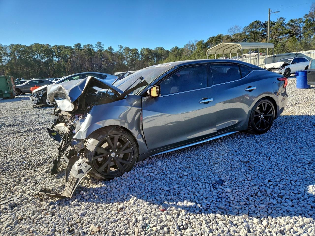 2017 NISSAN MAXIMA