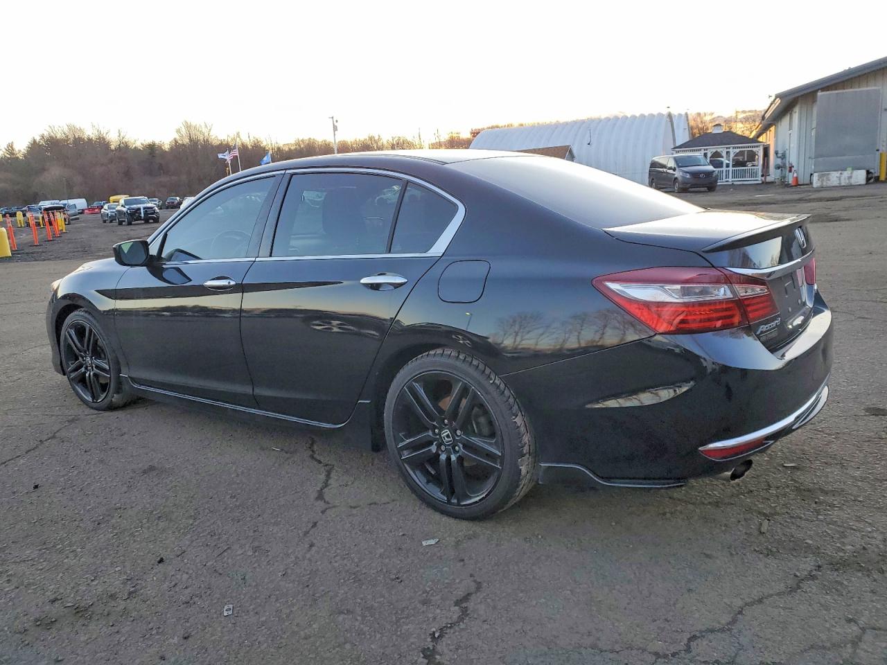 2016 HONDA ACCORD SPORT photo 3
