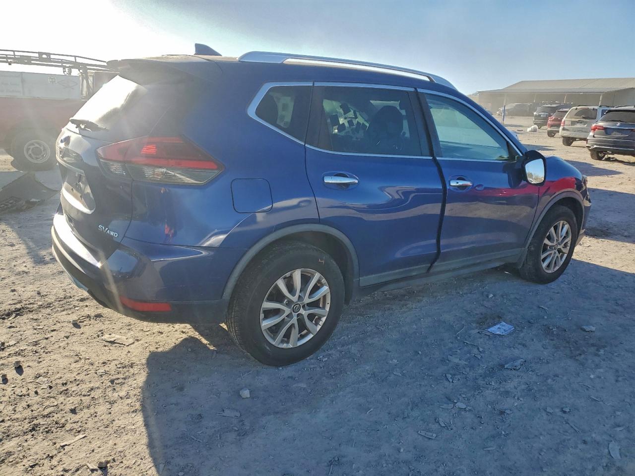 2017 NISSAN ROGUE S photo 3
