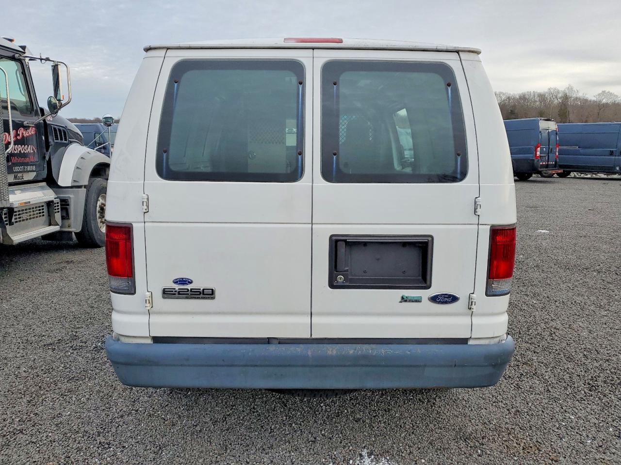 2009 FORD ECONOLINE E250 VAN photo 21