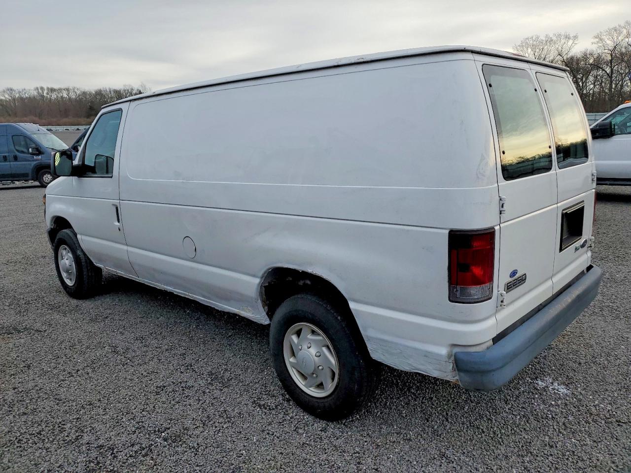 2009 FORD ECONOLINE E250 VAN photo 5