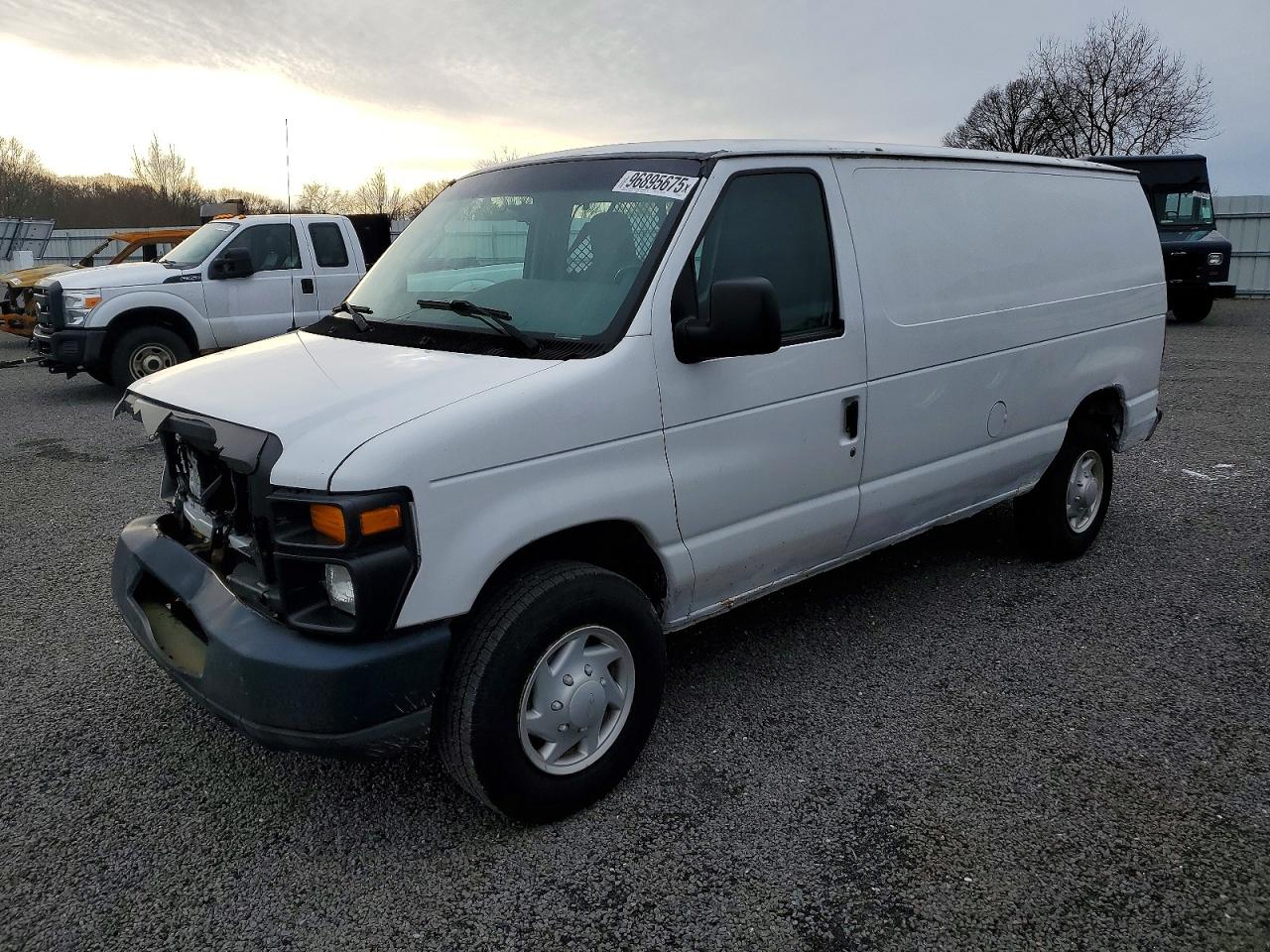 2009 FORD ECONOLINE