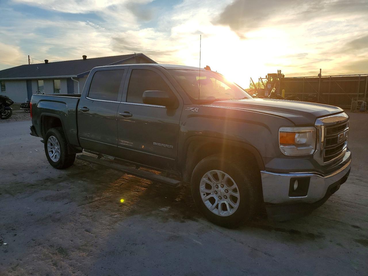 2014 GMC SIERRA K1500 SLE photo 7