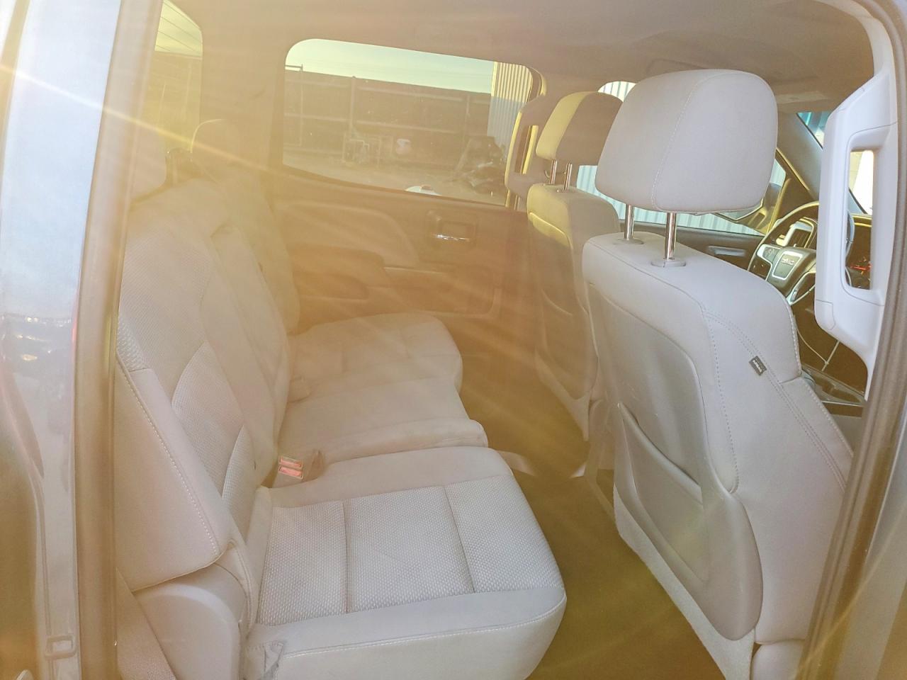 2014 GMC SIERRA K1500 SLE photo 19