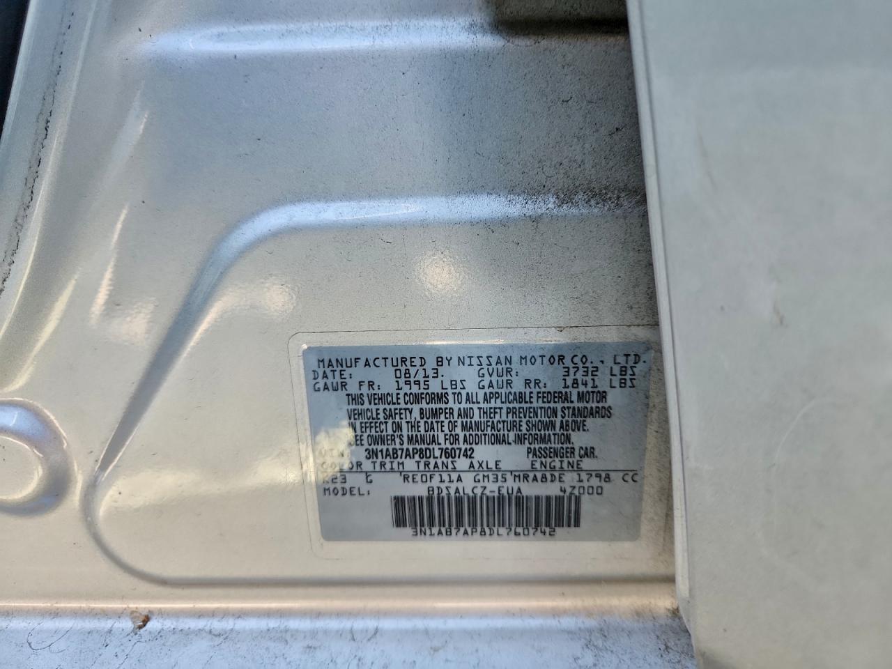 2013 NISSAN SENTRA S photo 25
