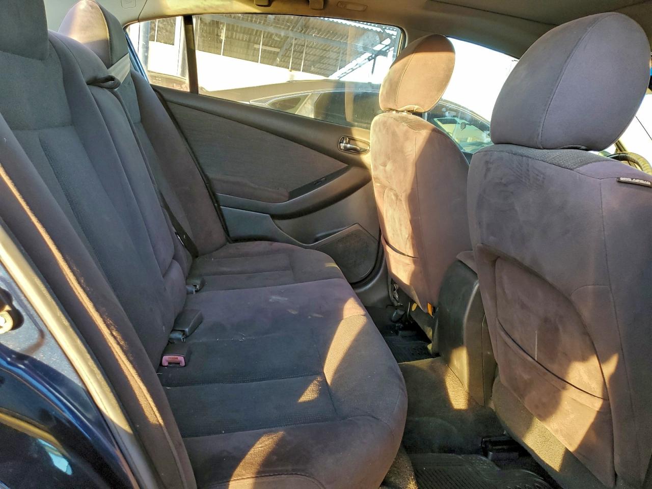 2011 NISSAN ALTIMA BASE photo 10