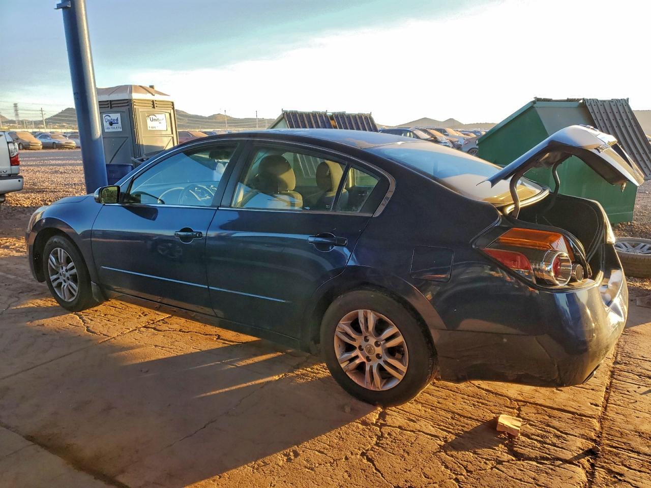 2011 NISSAN ALTIMA BASE photo 2