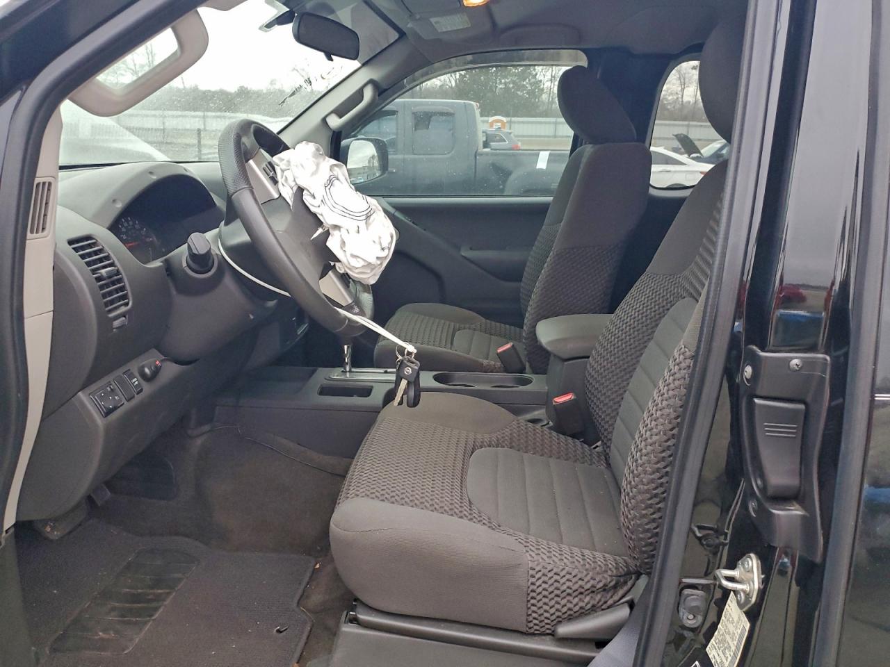 2017 NISSAN FRONTIER S photo 7