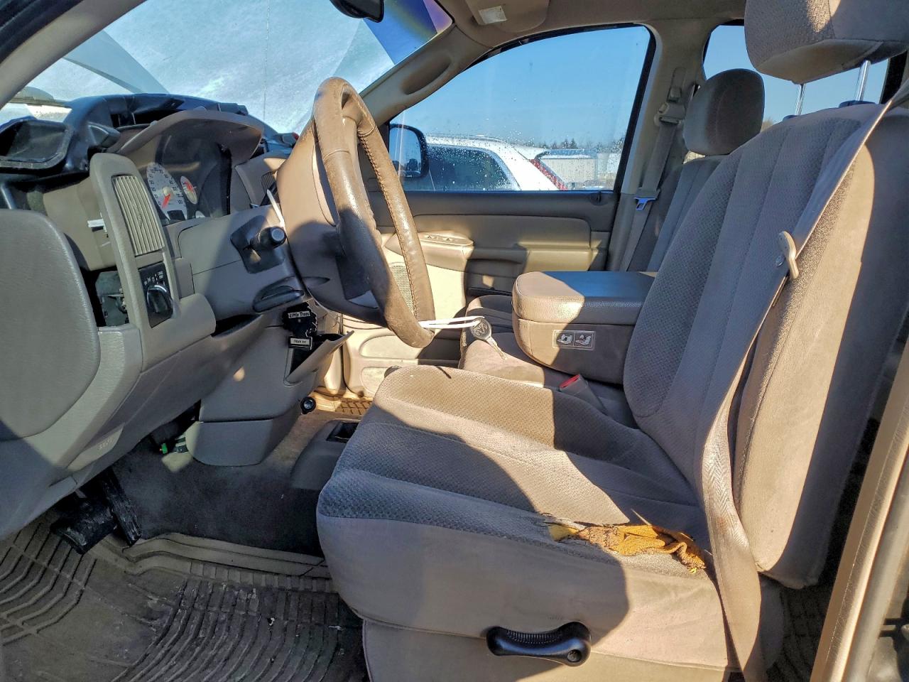 2002 DODGE RAM 1500 photo 7