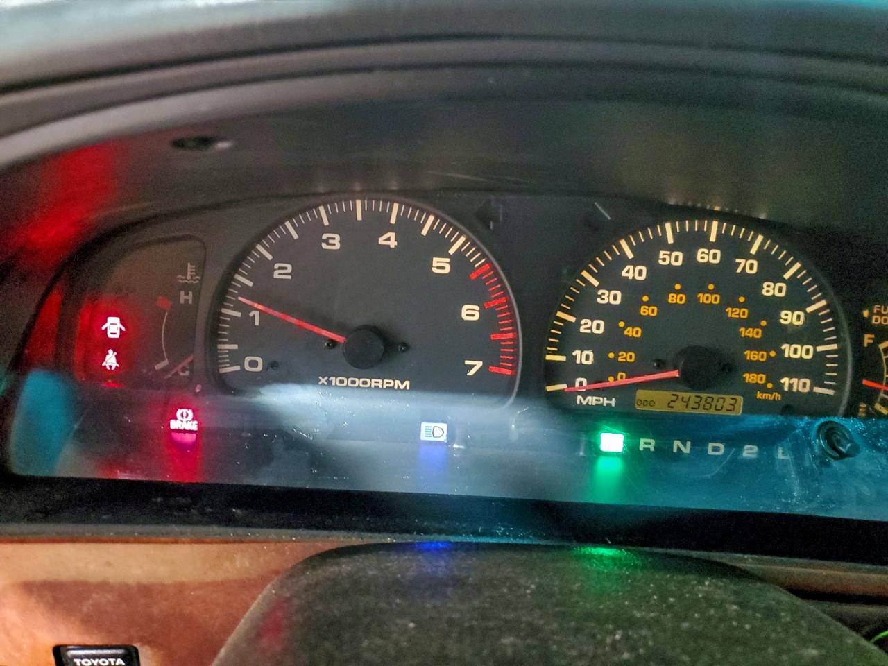 2000 TOYOTA 4RUNNER SR5 photo 17