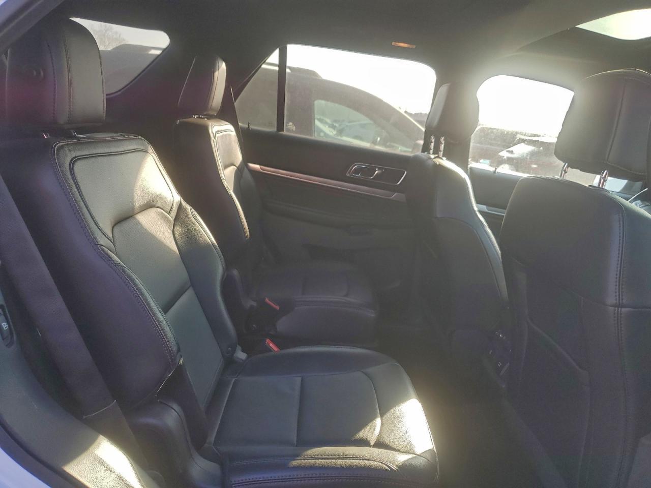 2016 FORD EXPLORER SPORT photo 21
