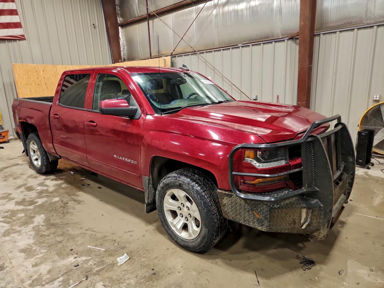 2018 CHEVROLET SILVERADO K1500 LT photo 4
