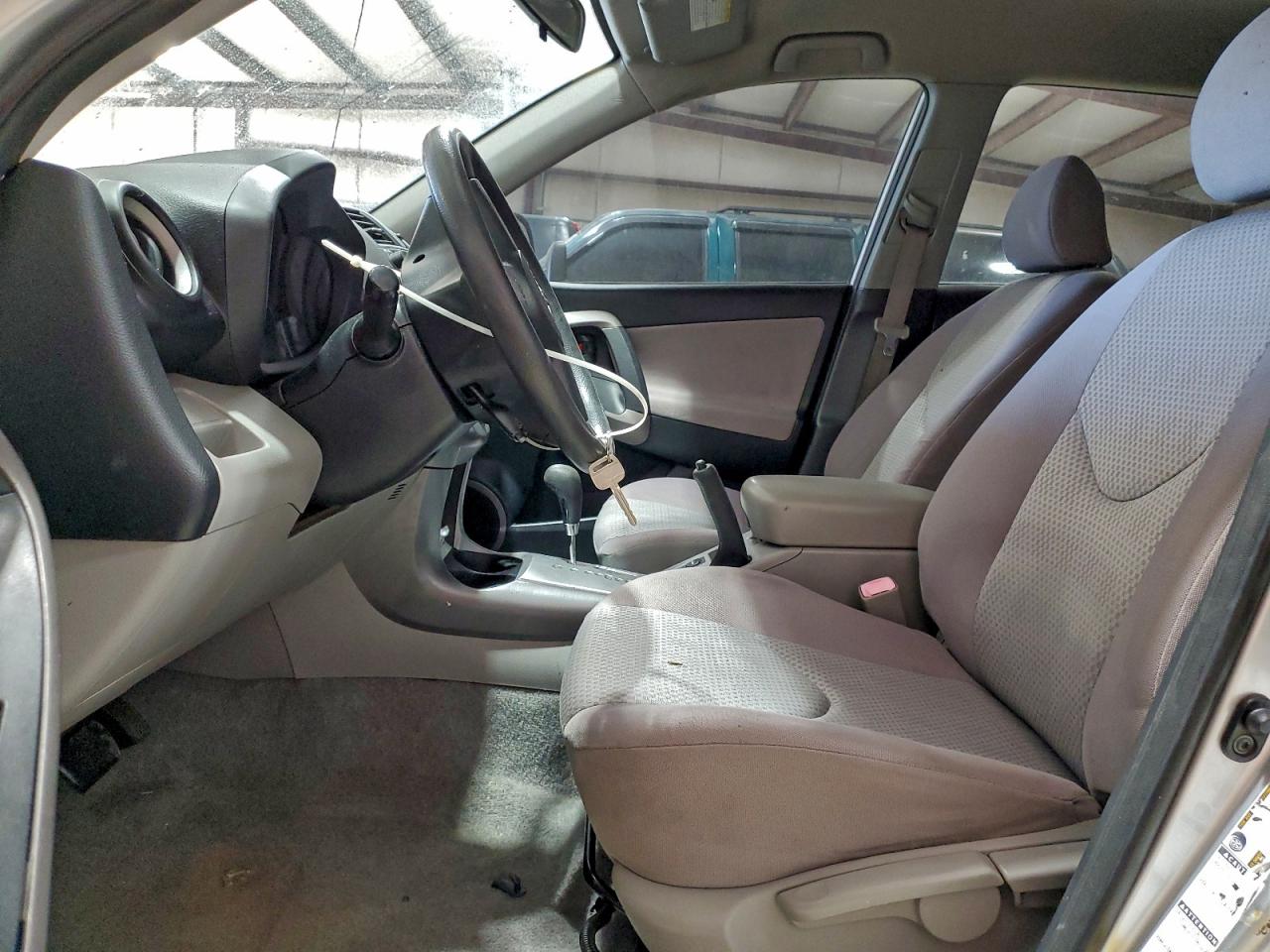 2006 TOYOTA RAV4 photo 13