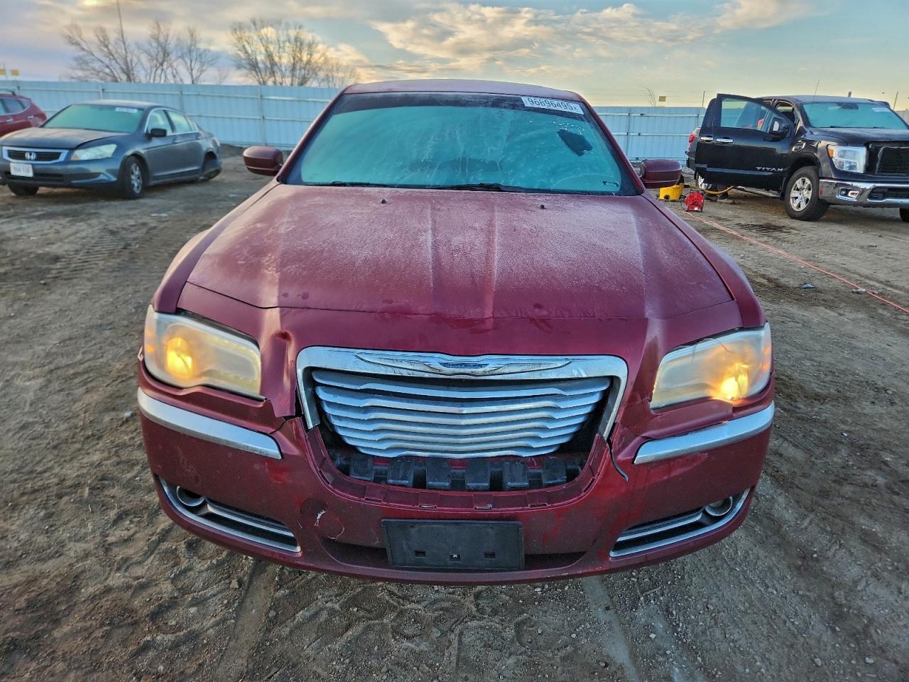 2014 CHRYSLER 300 photo 9