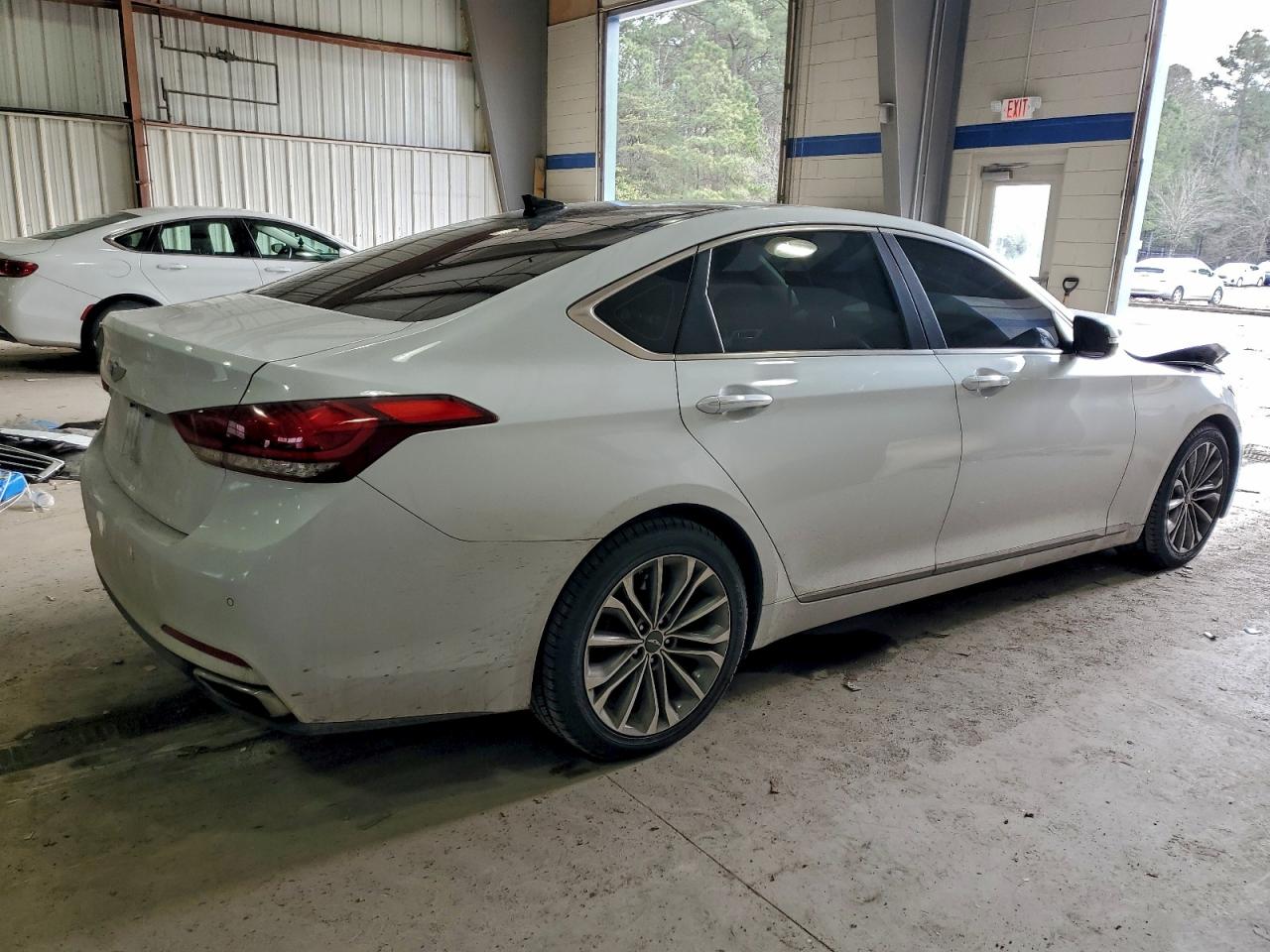 2015 HYUNDAI GENESIS 3.8L photo 5