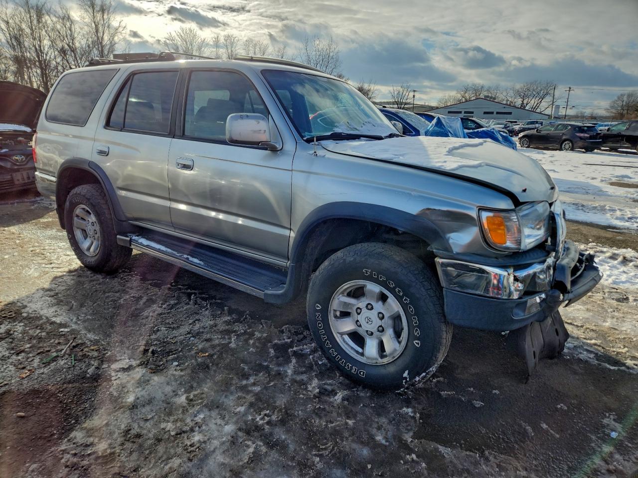 1999 TOYOTA 4RUNNER SR5 photo 4