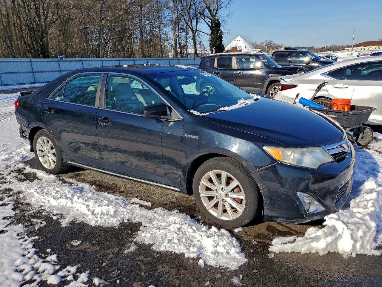 2014 TOYOTA CAMRY HYBRID photo 4