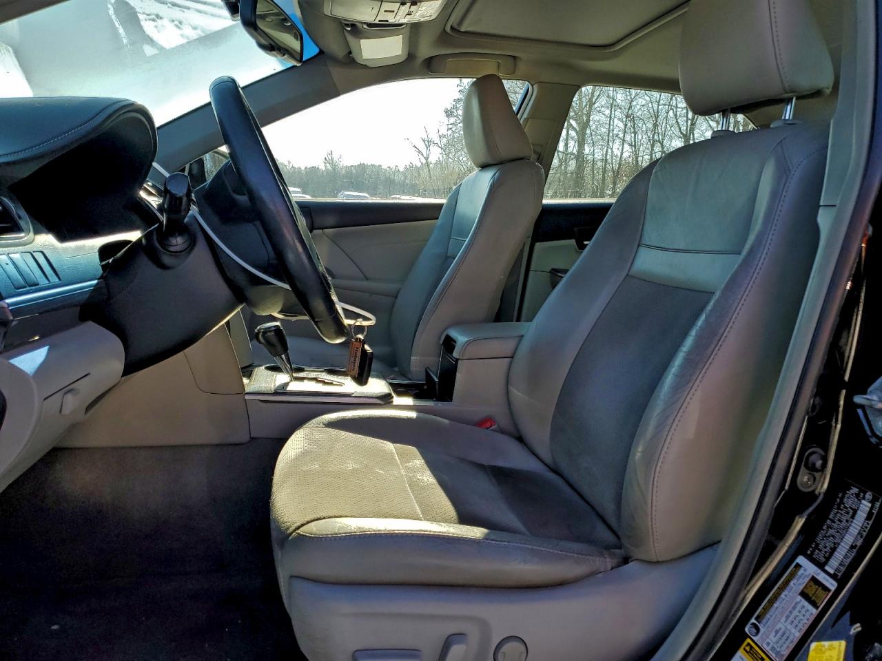 2014 TOYOTA CAMRY HYBRID photo 7
