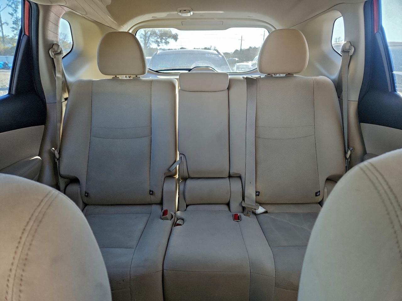 2016 NISSAN ROGUE S photo 10