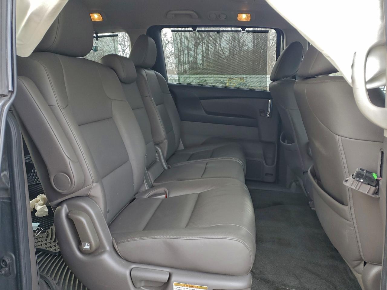 2016 HONDA ODYSSEY TOURING photo 11
