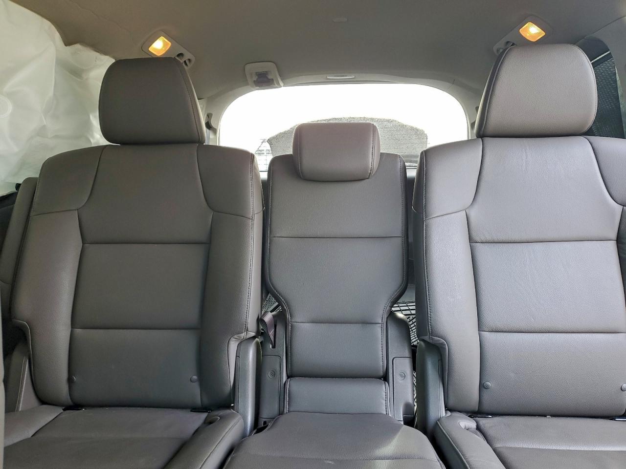 2016 HONDA ODYSSEY TOURING photo 10