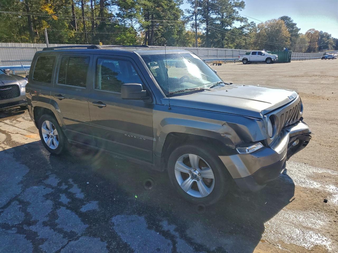 2014 JEEP PATRIOT LATITUDE photo 10
