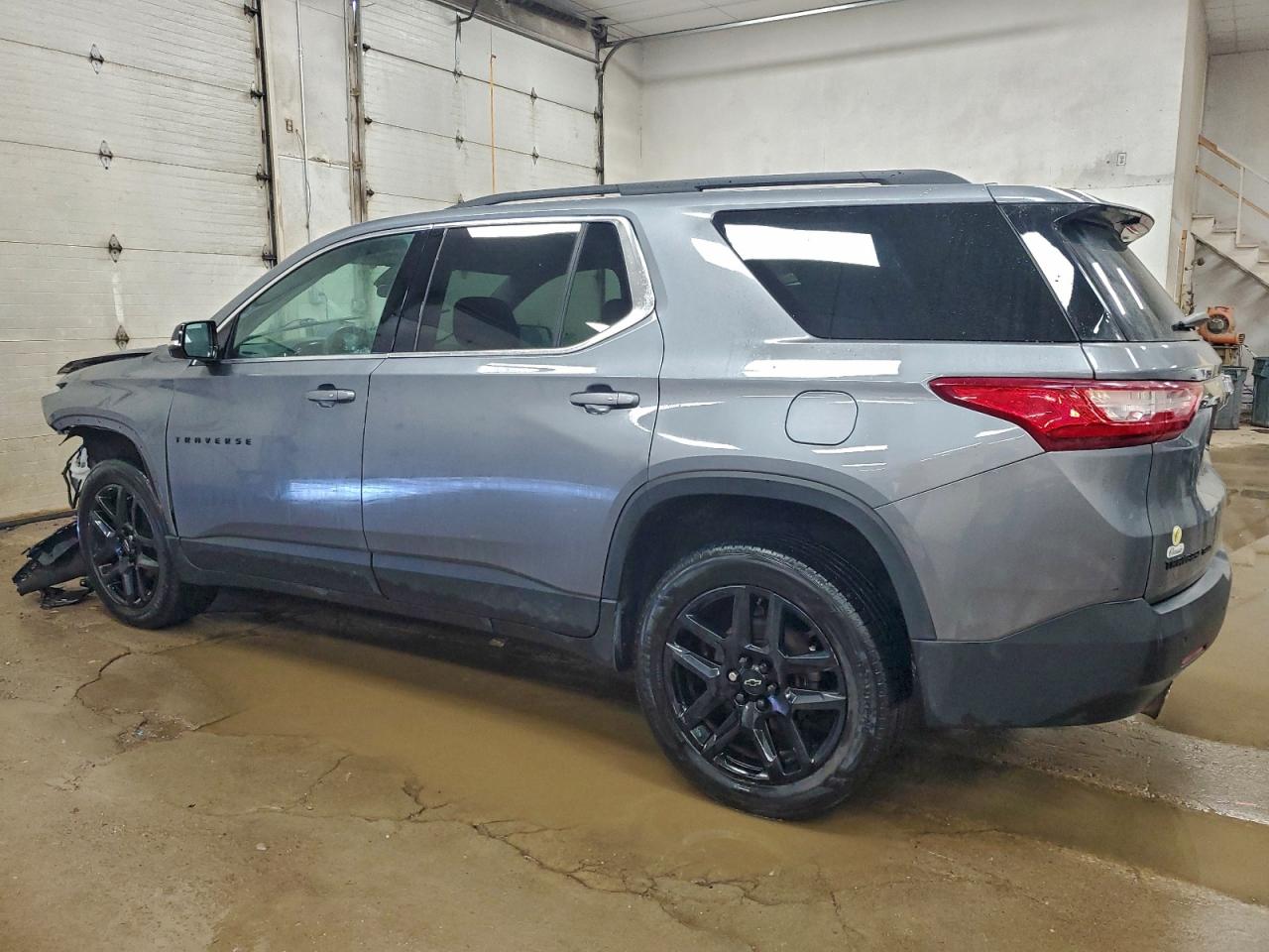2020 CHEVROLET TRAVERSE LT photo 3