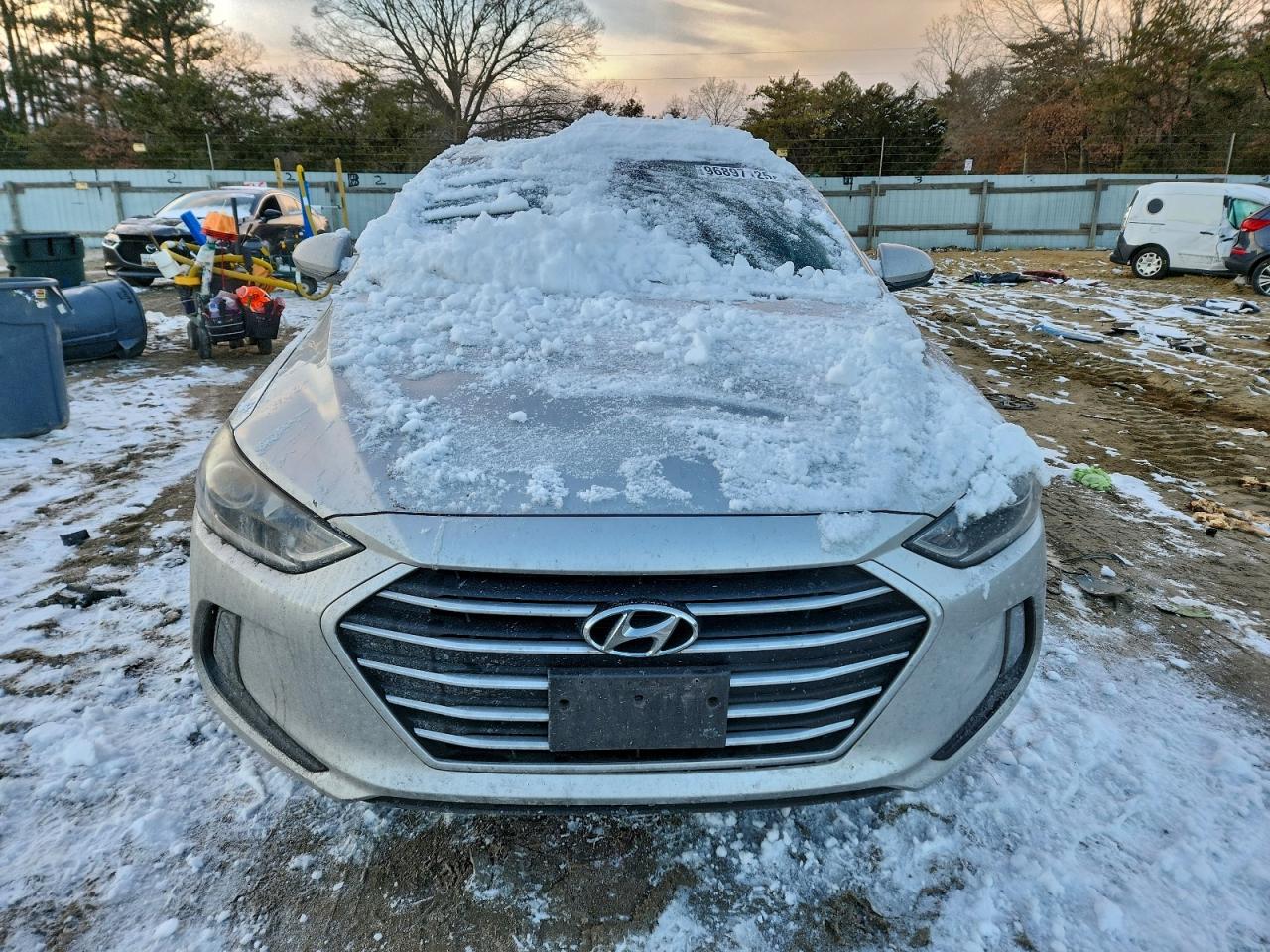 2018 HYUNDAI ELANTRA SEL photo 5