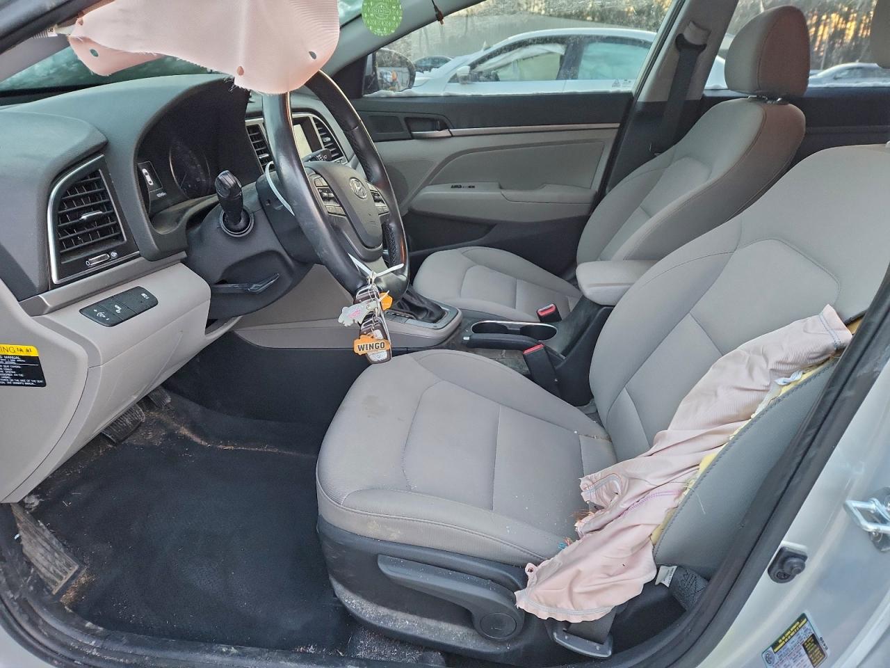 2018 HYUNDAI ELANTRA SEL photo 7