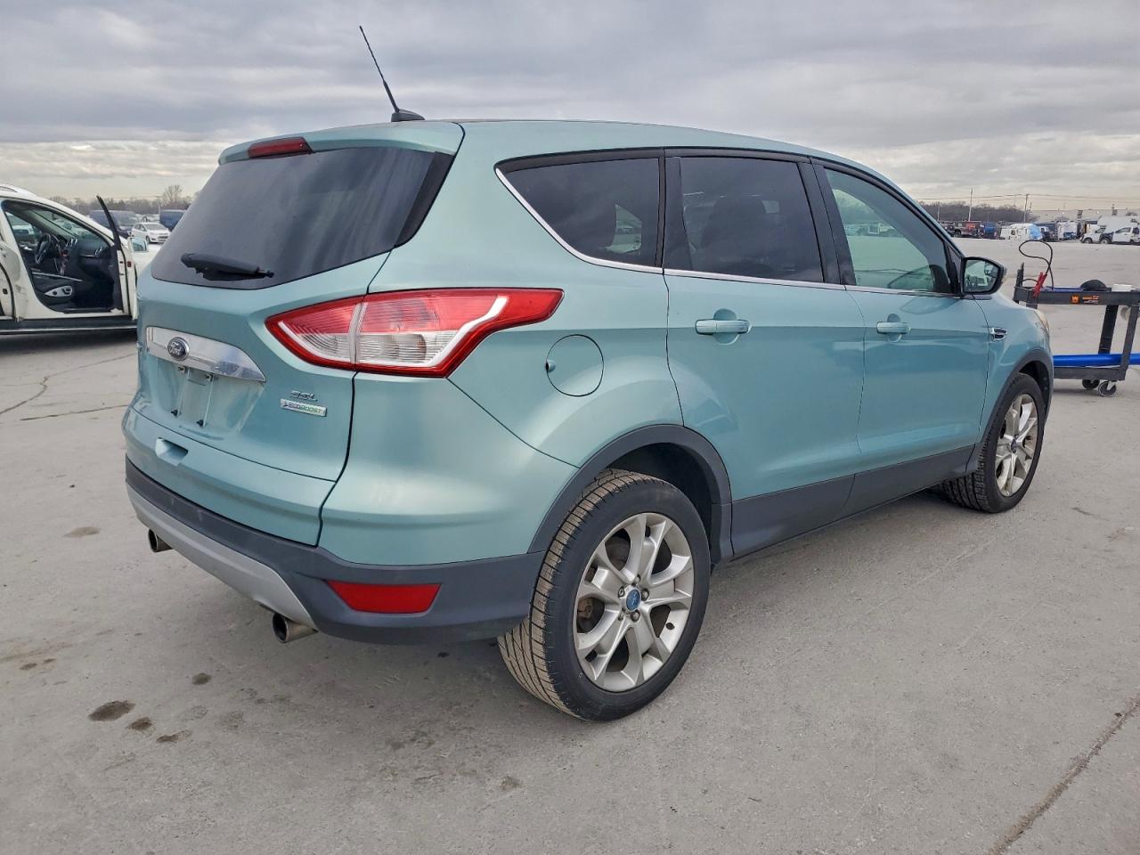 2013 FORD ESCAPE SEL photo 5