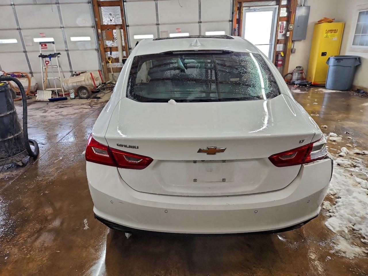 2024 CHEVROLET MALIBU LT photo 6