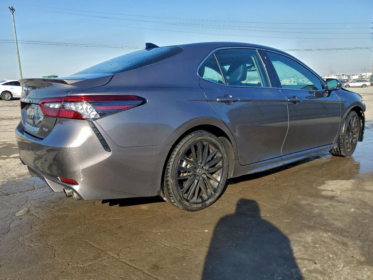 2021 TOYOTA CAMRY XSE photo 7