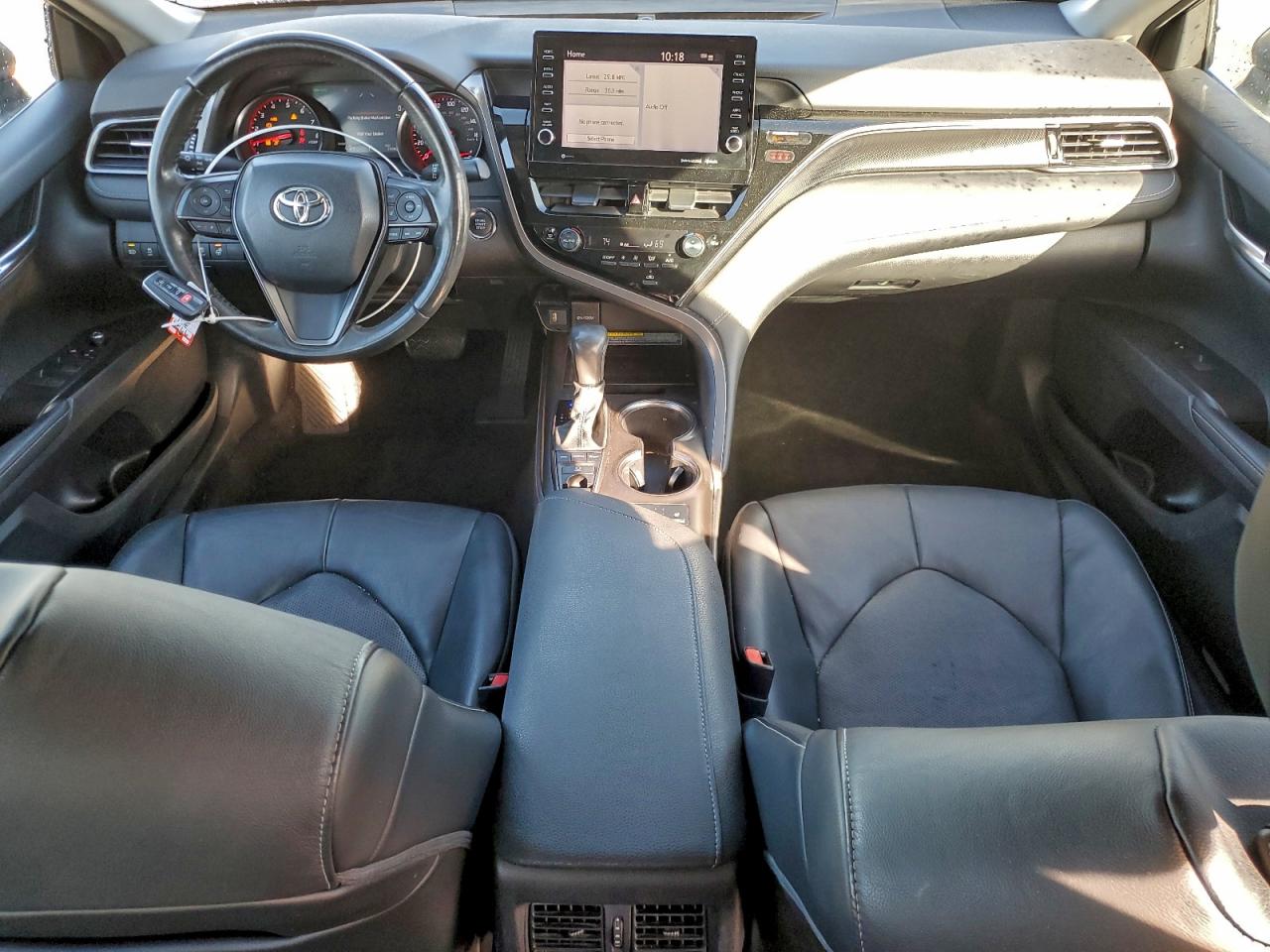 2021 TOYOTA CAMRY XSE photo 22