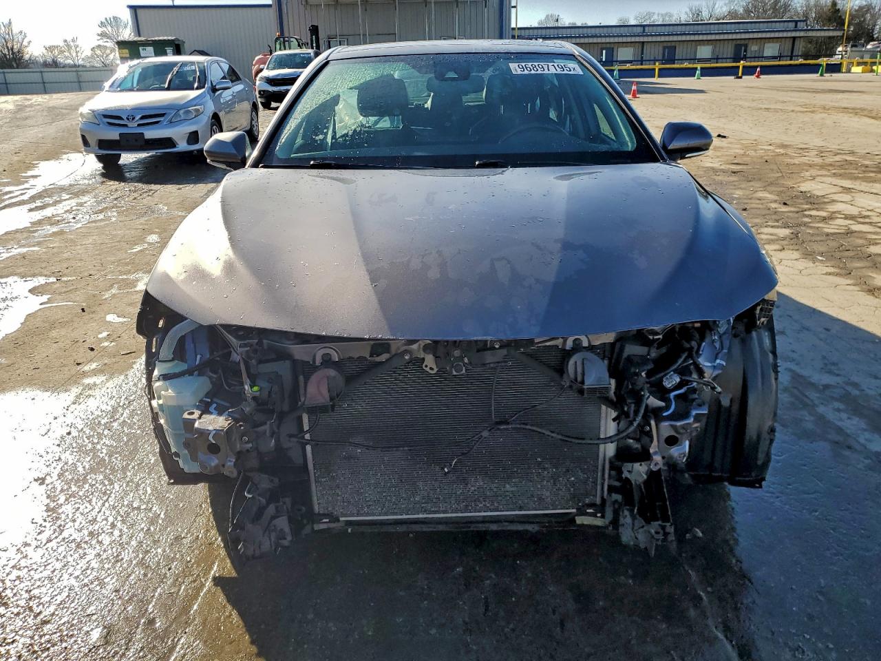 2021 TOYOTA CAMRY XSE photo 13