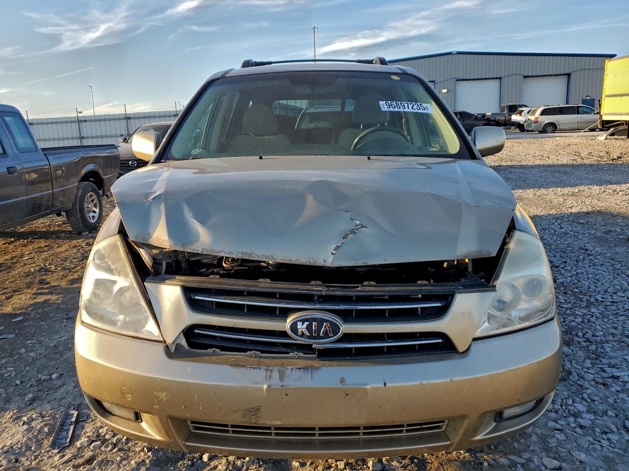 2006 KIA SEDONA EX photo 5