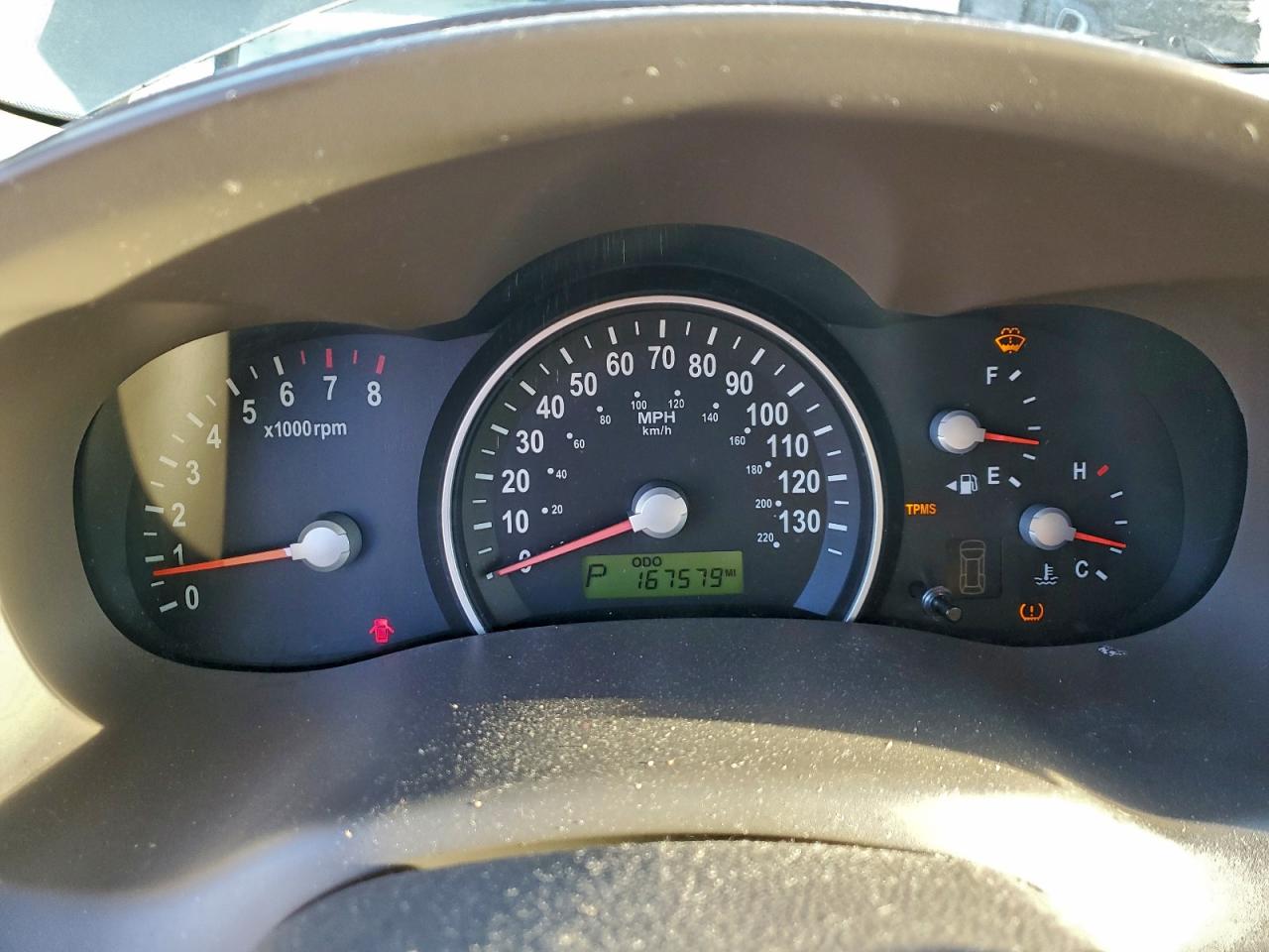 2006 KIA SEDONA EX photo 9
