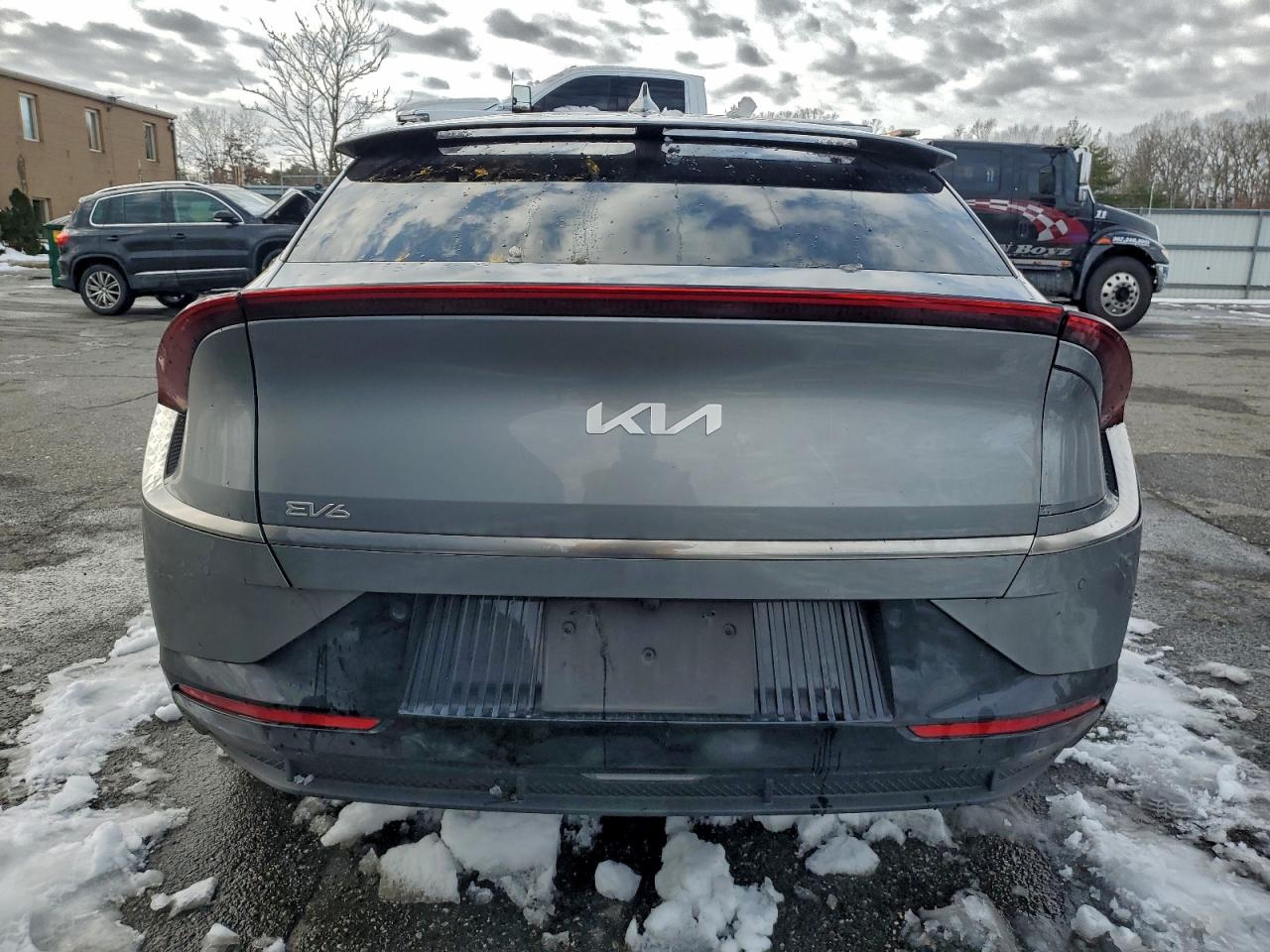 2024 KIA EV6 LIGHT photo 6