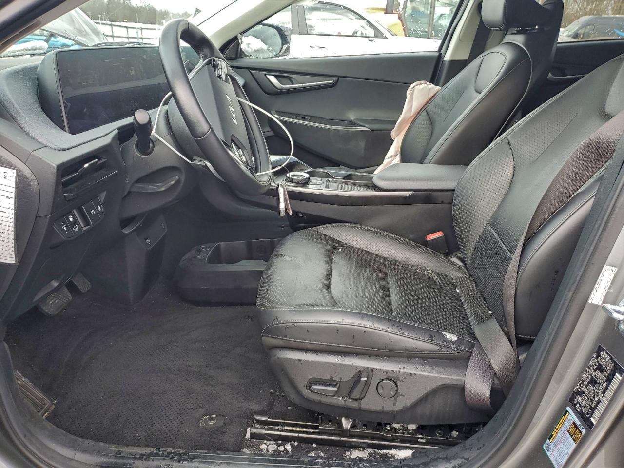 2024 KIA EV6 LIGHT photo 7