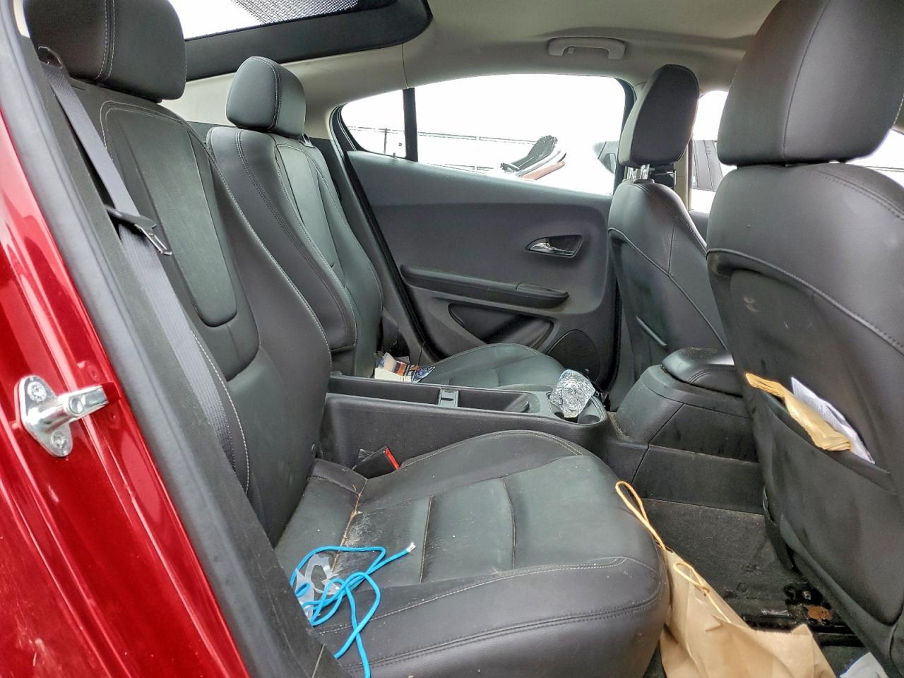 2013 CHEVROLET VOLT photo 10