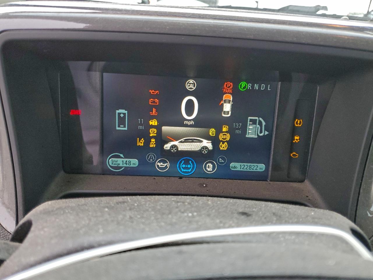 2013 CHEVROLET VOLT photo 9