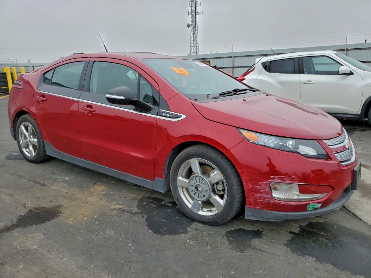 2013 CHEVROLET VOLT photo 4